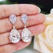 Wedding Jewelry Bridal Earrings Bridesmaid Earrings Cubic zirconia earrings with Clear White Swarovski Crystal Tear drops