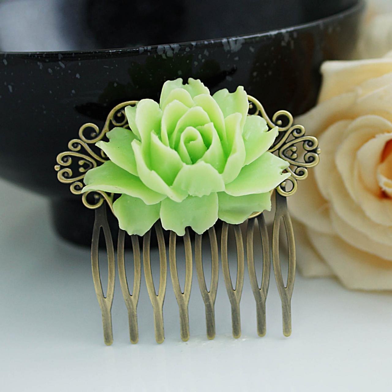 Wedding Hair Accessories Bridesmaids Gift Wedding Hair Comb Vintage Style Spring Green Rose Flower Bridal Hair Comb Bridal Hair Accessories