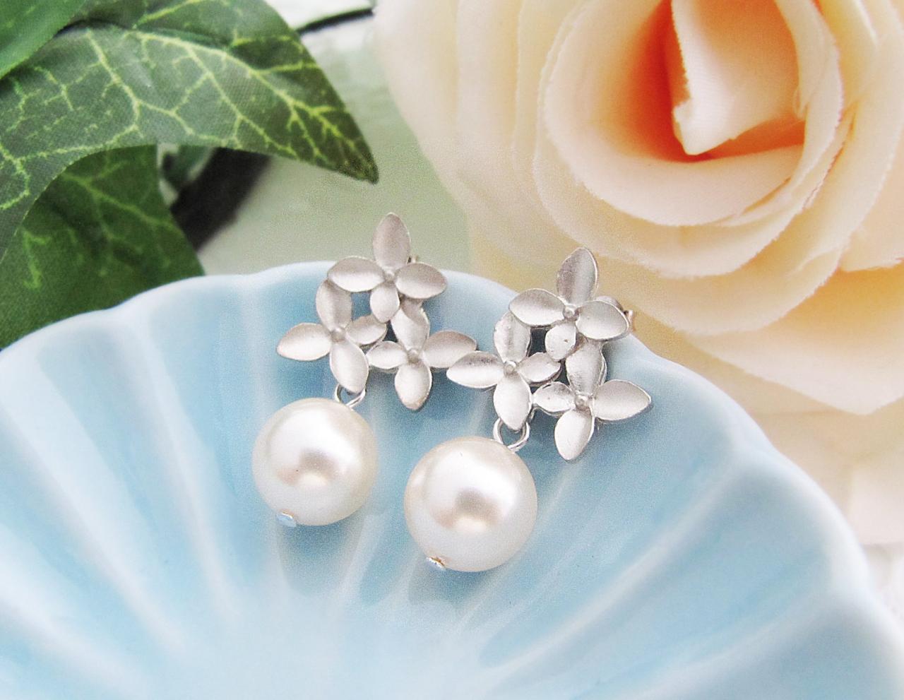 Wedding Jewelry Bridal Earrings Bridesmaid Earrings Destiny - Matt Silver Plated Flower Ear Posts With Crystal White Swarovski Pearls
