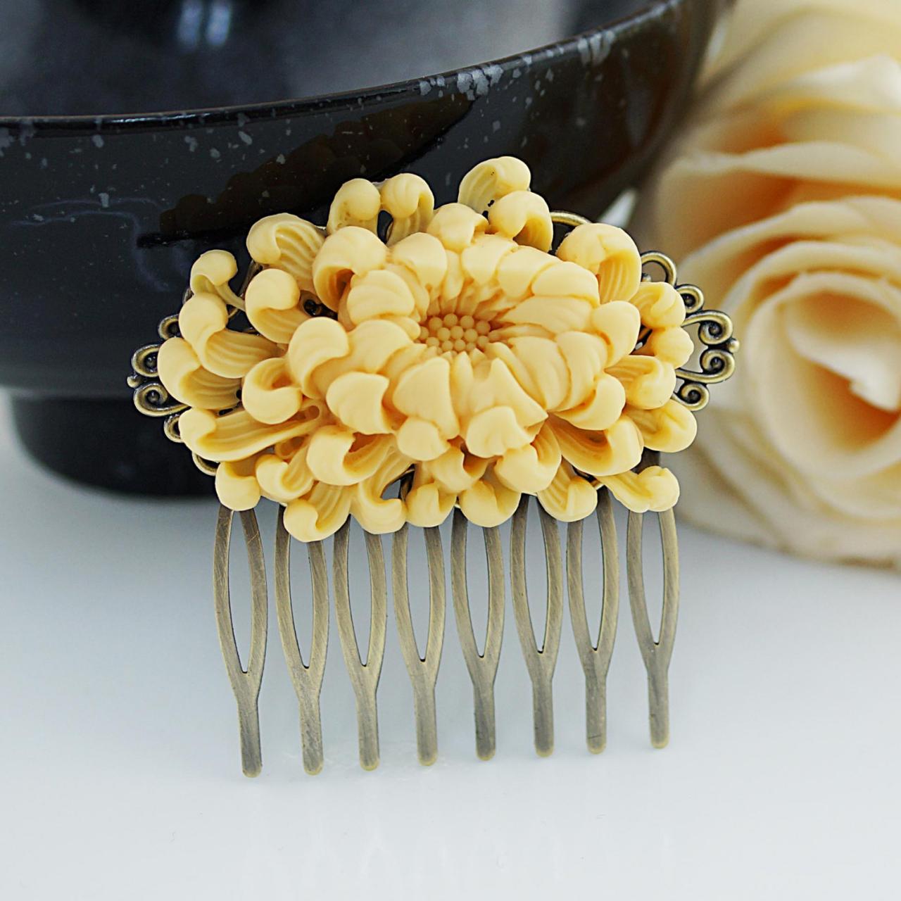 Bridal Hair Comb Wedding Hair Comb Bridesmaids Gift Vintage Style Chrysanthemum Hair Comb Bridal Hair Accessories Bridal Hair Piece
